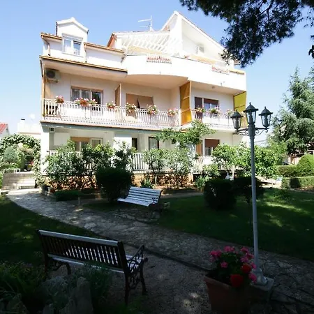 Apartament Park Mirjana Bacelic *